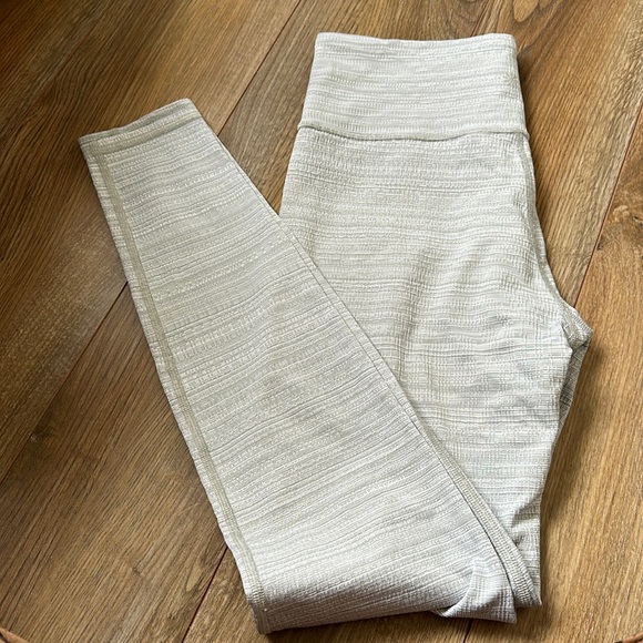 Athleta grey pattern leggings - Picture 1 of 1